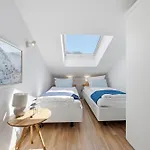 アパート Ostseeresidenz Gorki- Park - 20 Mit Wellness Und Schwimmbad ゼーバート・ヘリングスドルフ
